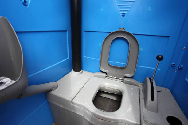 Best Best portable toilet rental  in Hudson, IA